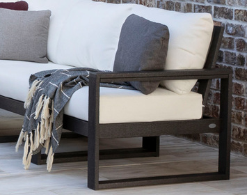 EDGE Modular Right Arm Chair
