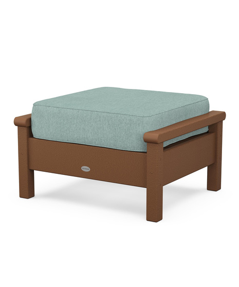 The perfect pair with any of our Harbour Collection seating, this ottoman features contemporary lines matched with maximum comfort.