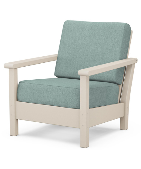 The Harbour Collection Chair has contemporary lines that are matched with maximum comfort.