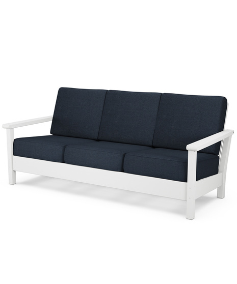 Sit down in style and enjoy the soft marine-grade foam cushions available in a variety of  fabric options.