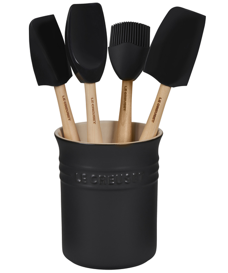 The Craft Series Utensil set is designed for everyday use and long-lasting durability and includes our most popular silicone utensils in a stoneware crock.