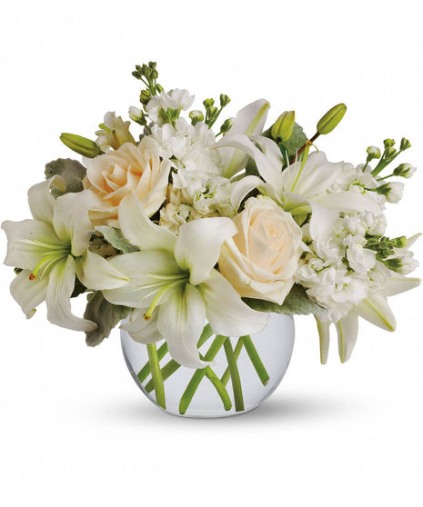 Heavenly hues and pretty petals are in perfect harmony in this gorgeous arrangement. Lovely for a birthday, anniversary or just because, it's simply stunning!