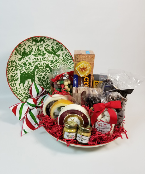 Vietri Mistletoe Woodland Large Platter Charcuterie