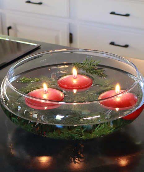 A charming floating-candle display you can assemble in seconds. Just add water and enjoy the glow.
